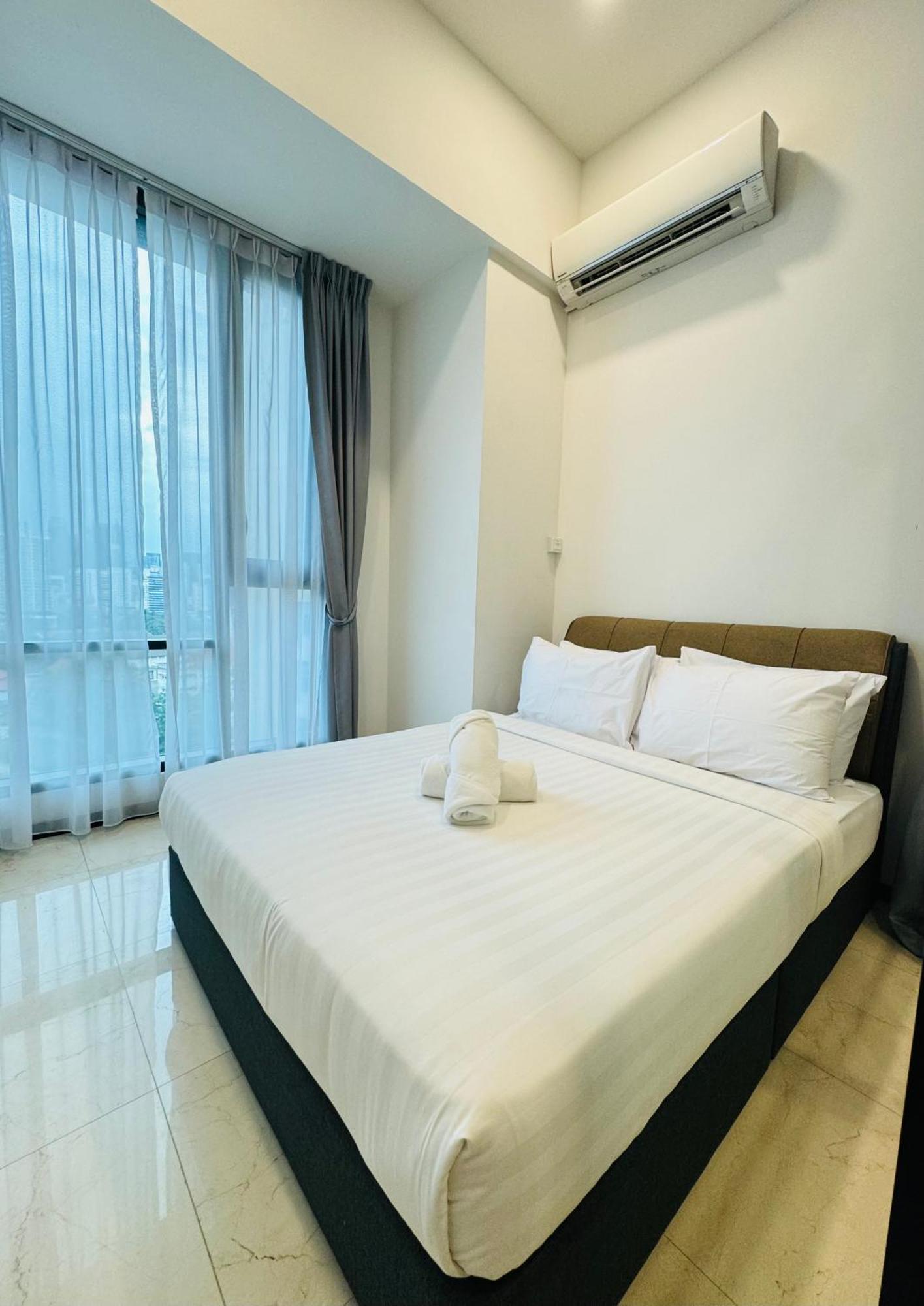 Apartment Mandarin Opus