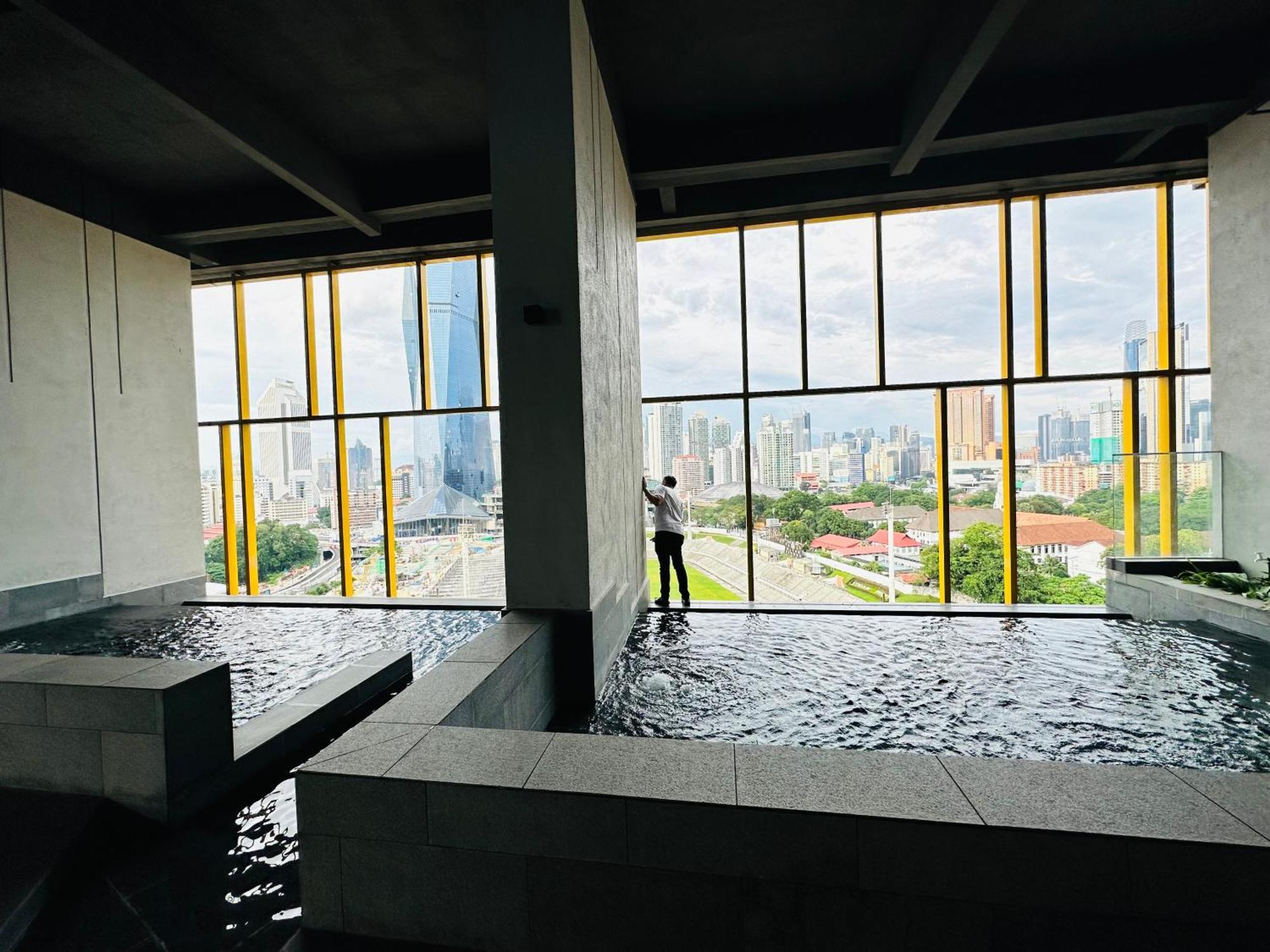 Mandarin Opus Apartment *